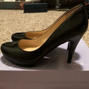 Mark fisher heel pumps